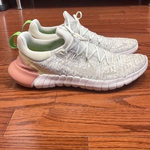 Nike Free Run 5.0 Size 9.5